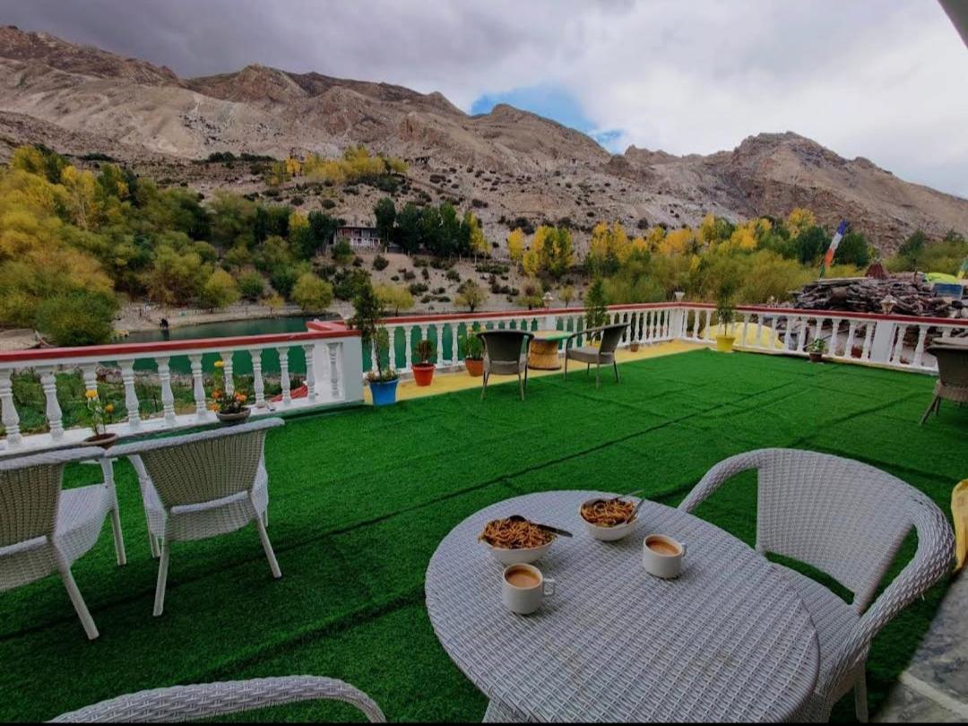 Hotel Lake View Nako Экстерьер фото