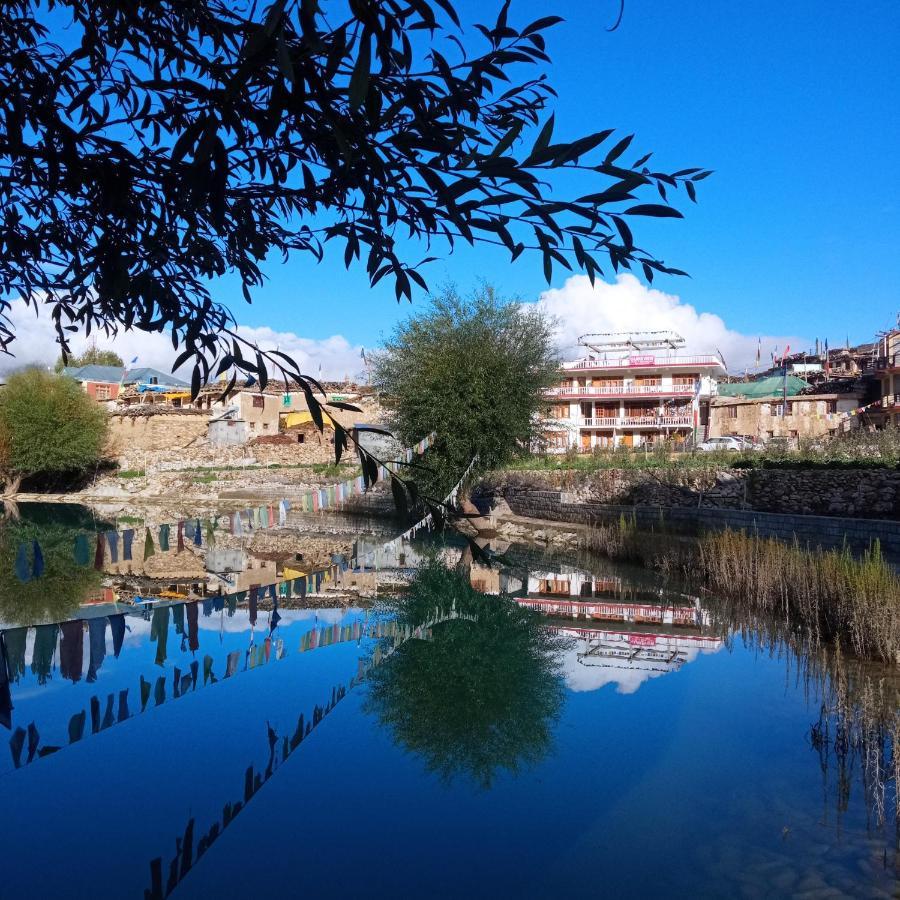 Hotel Lake View Nako Экстерьер фото